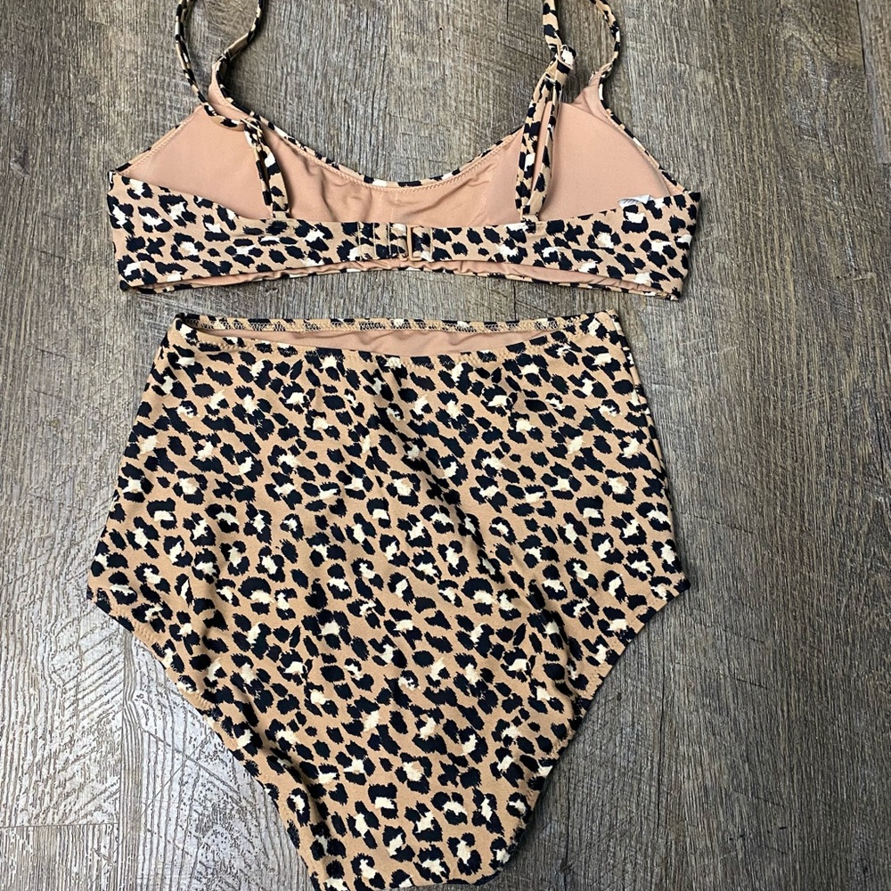 Aerie Women's Leopard Scoop Bikini Top (s) and High-Waisted Cheeky Bottom (xs) - Picture 2 of 6